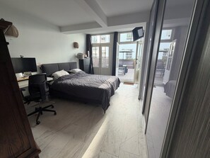 Room - Vrbo Property (Amsterdam)