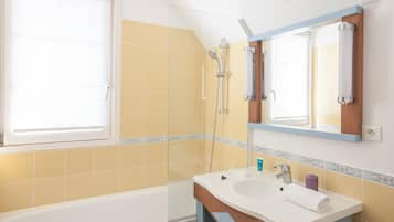 House | Bathroom