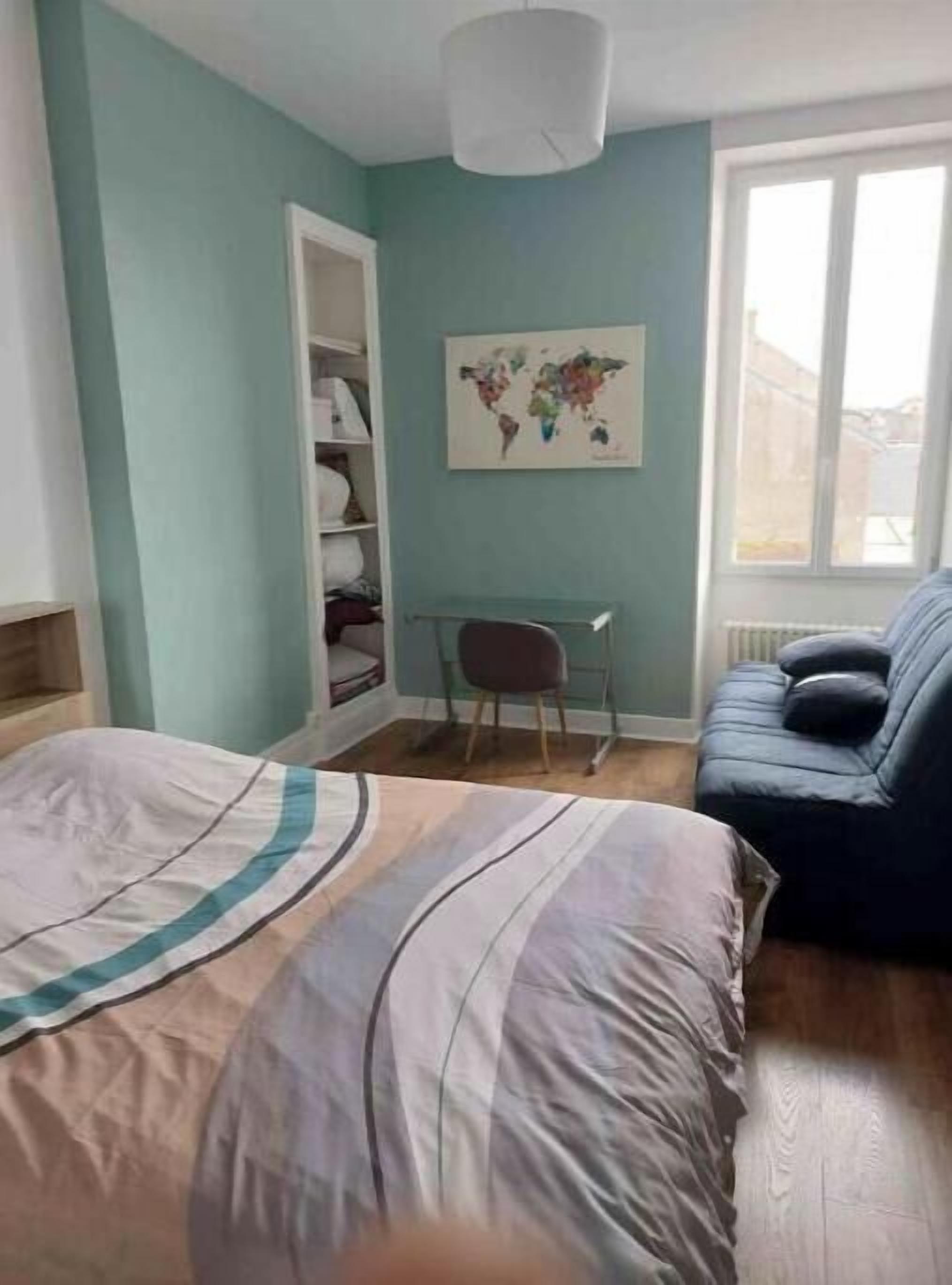 5 chambres, fer et planche à repasser, Wi-Fi
