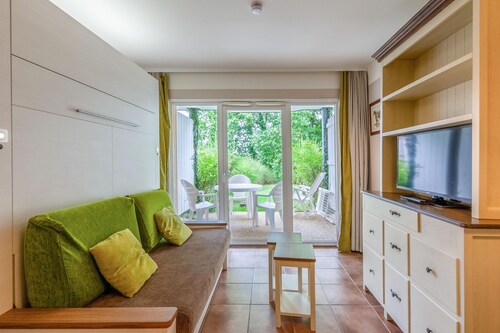 Normandy Garden Apartment for 3