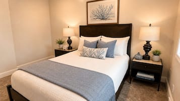 Luxury Studio | Blackout curtains, soundproofing, iron/ironing board, free WiFi