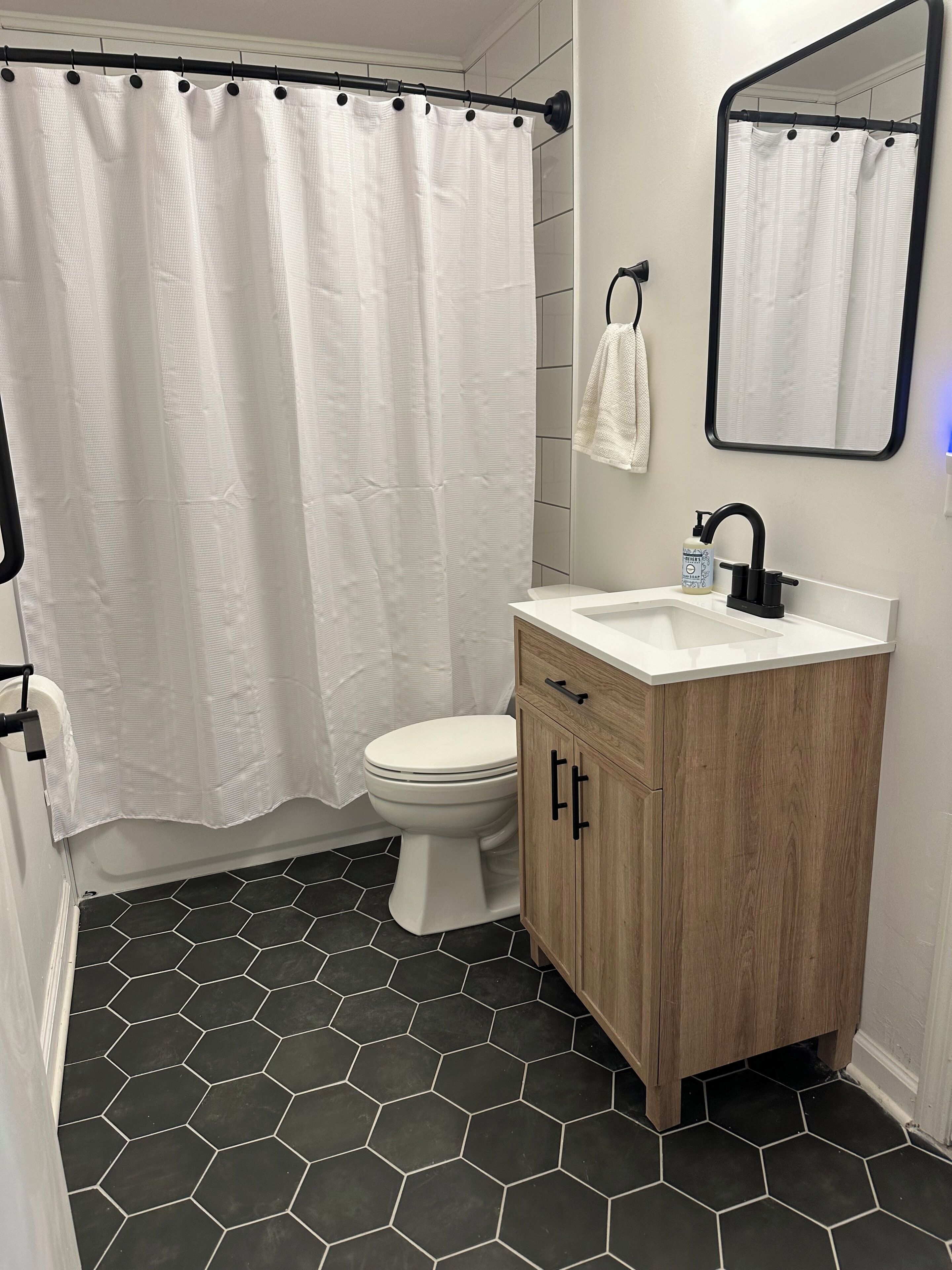 Jetted tub, hair dryer, towels, soap