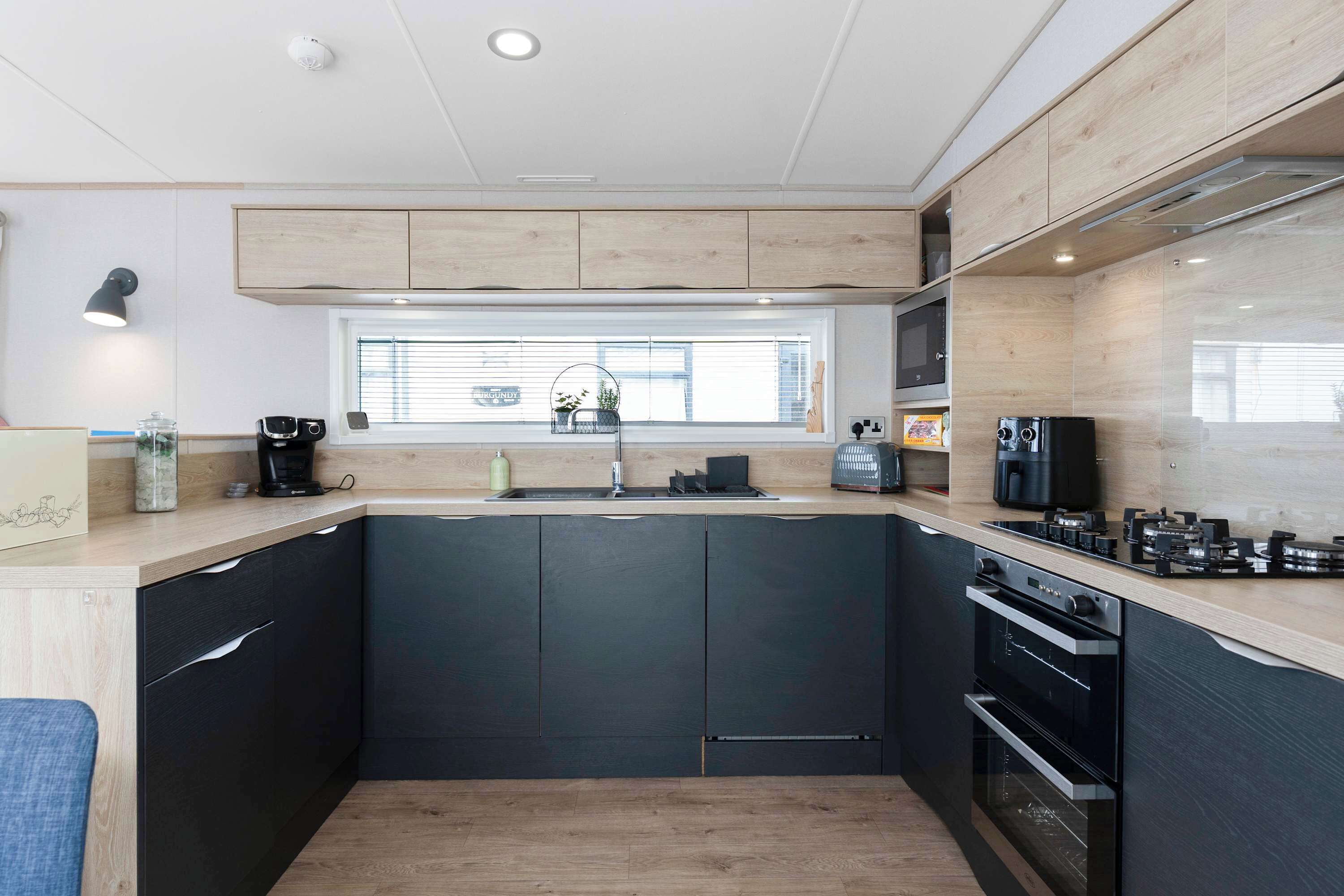 Microwave, oven, electric kettle, toaster