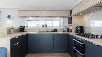 Microwave, oven, electric kettle, toaster