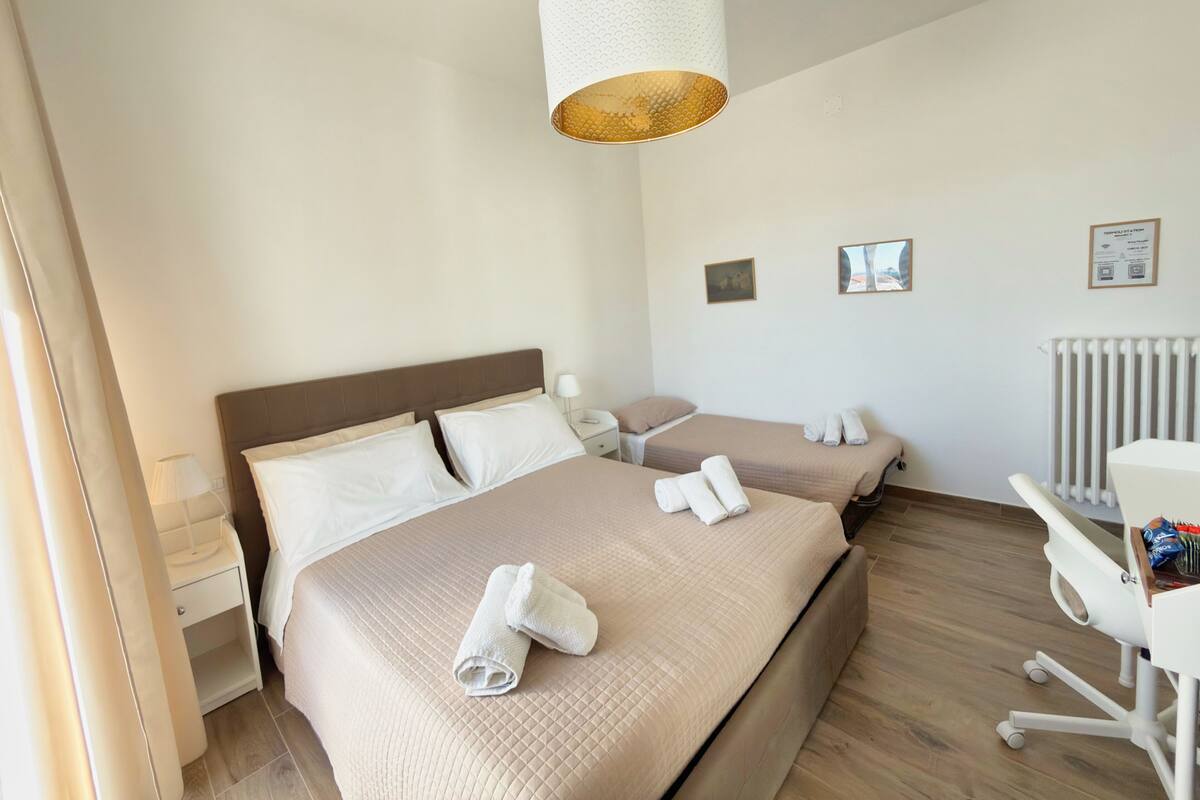 Superior Triple Room, Balcony