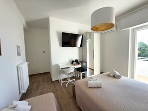 Superior Triple Room, Balcony