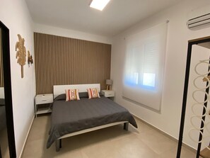 Room - Vrbo Property (Sicilia)
