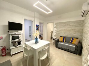 Living area - Vrbo Property (Sicilia)
