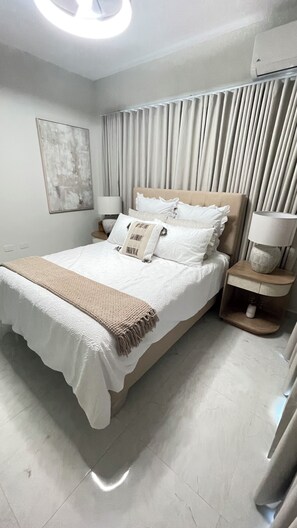 2 Schlafzimmer, Bügeleisen/Bügelbrett, kostenloses WLAN