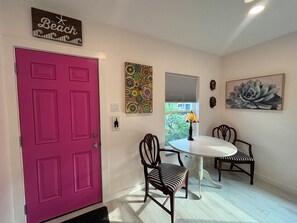 Dining - House for Waves in Galveston: 2 bedroom, 2 bath ensuite, fenced yard for dog (Galveston)