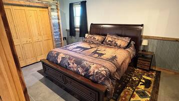 2 bedrooms, WiFi (free), bed sheets