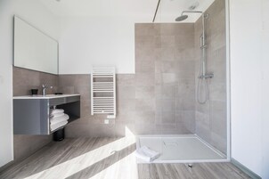 House | Bathroom