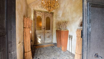 House | Interior detail