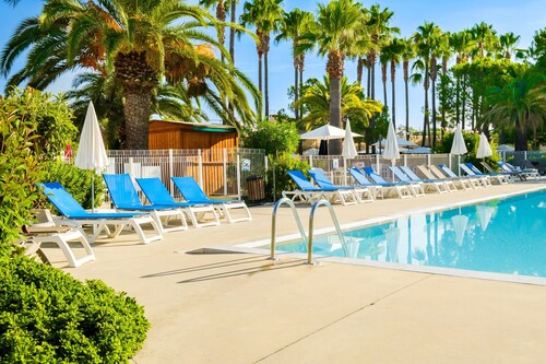 Riverfront Oasis Near the Beach