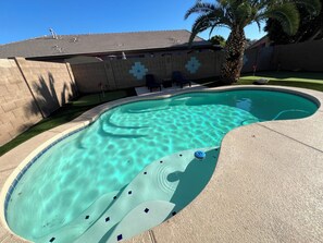 Piscine extérieure, piscine chauffée