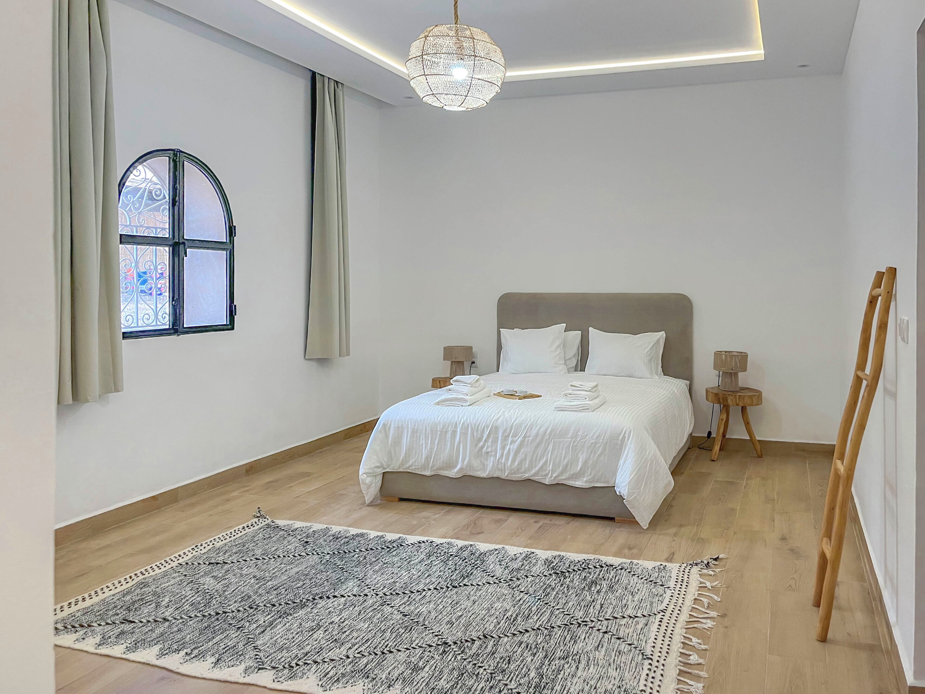 3 bedrooms, iron/ironing board, free WiFi, wheelchair access