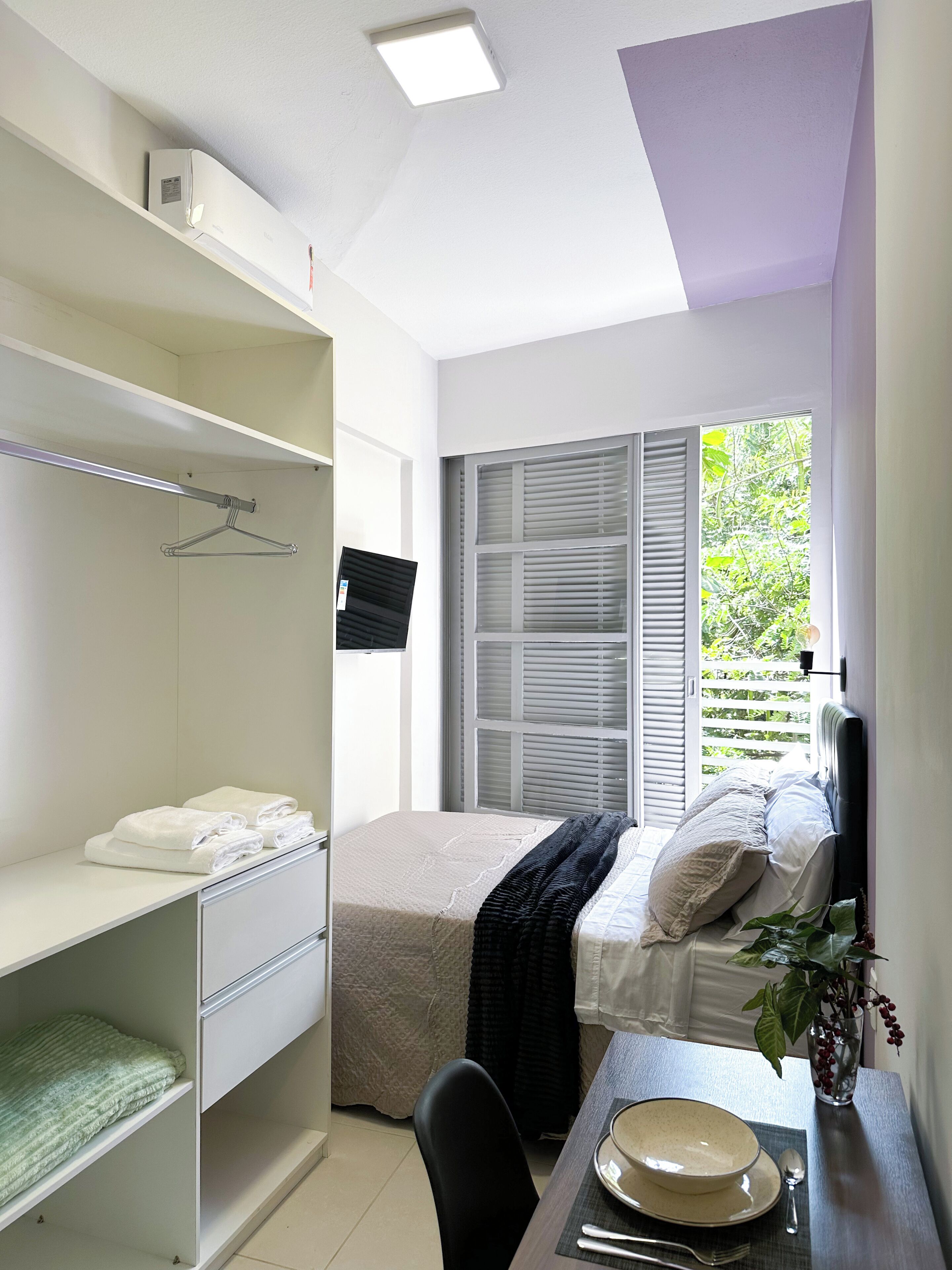 Desk, laptop workspace, free WiFi, bed sheets