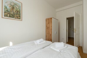 WiFi, bed sheets - FarawayHomes Studio Klosterneuburg #8 (Klosterneuburg)