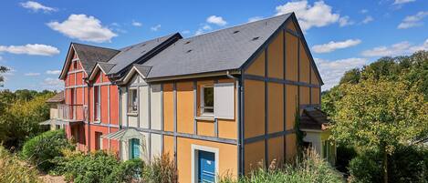 House | Exterior