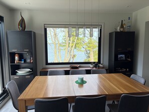 Dining - Sunset View Retreat on Lake Champlain (Alburgh)