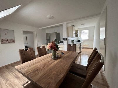 FarawayHomes Studio Bruck #5