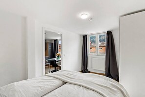 Iron/ironing board, WiFi, bed sheets - FarawayHomes Studio Leoben #P81 (Donawitz)