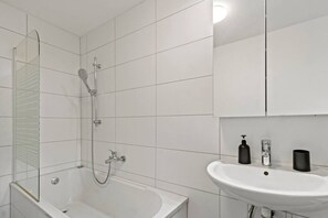 Hair dryer - FarawayHomes Studio Bruck #4 (Bruck an der Mur)