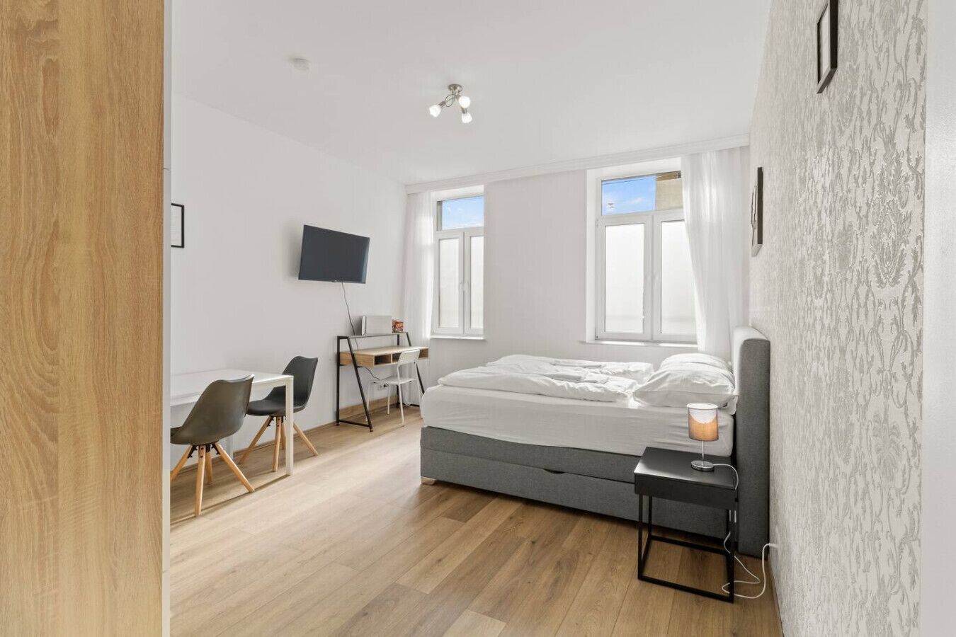 Desk, iron/ironing board, travel crib, WiFi