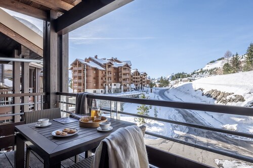 Retreat With Spa Access
