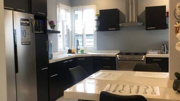 Bungalow, 2 Bedrooms, Private Pool | Interior