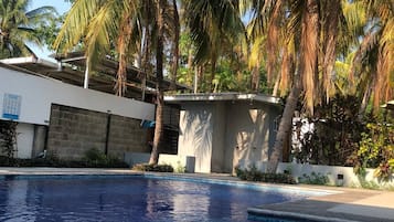 Bungalow, 2 soverom, privat basseng | Basseng | Utendørsbasseng