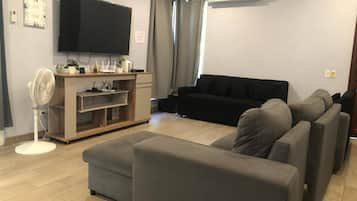 Bungalow, 2 Bedrooms, Private Pool | Living room