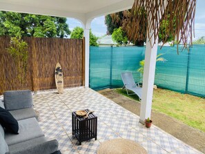 Terrace/patio - Vrbo Property (Goyave)