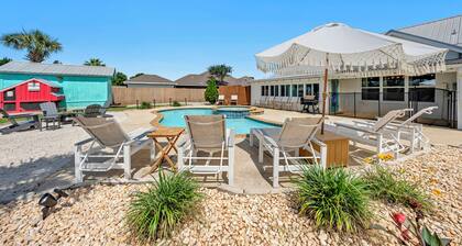 Fairhope Coastal Cottage I Pool, Game Room & Coastal Charm