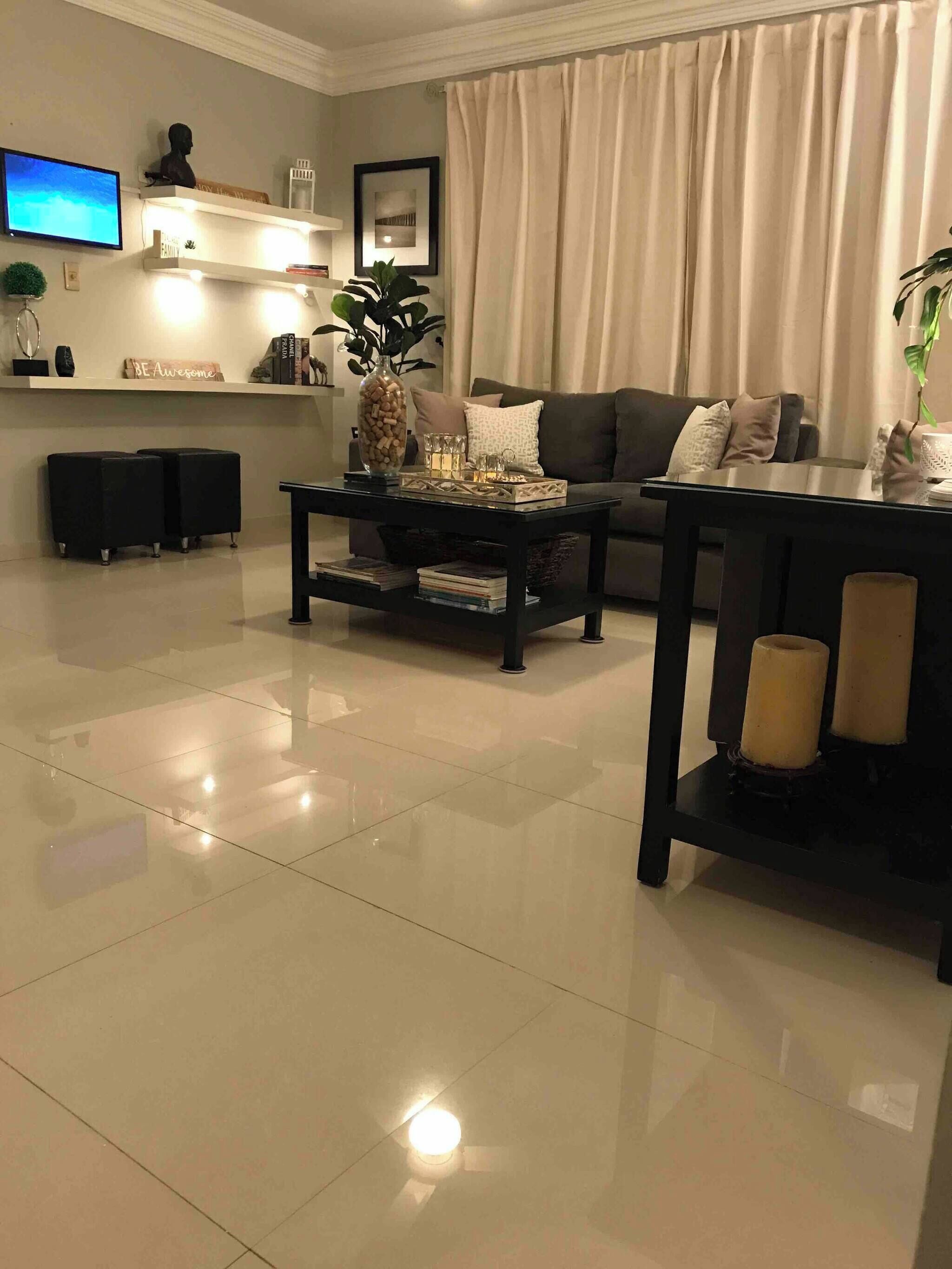 Apartment, 1 Bedroom, Patio | Living room