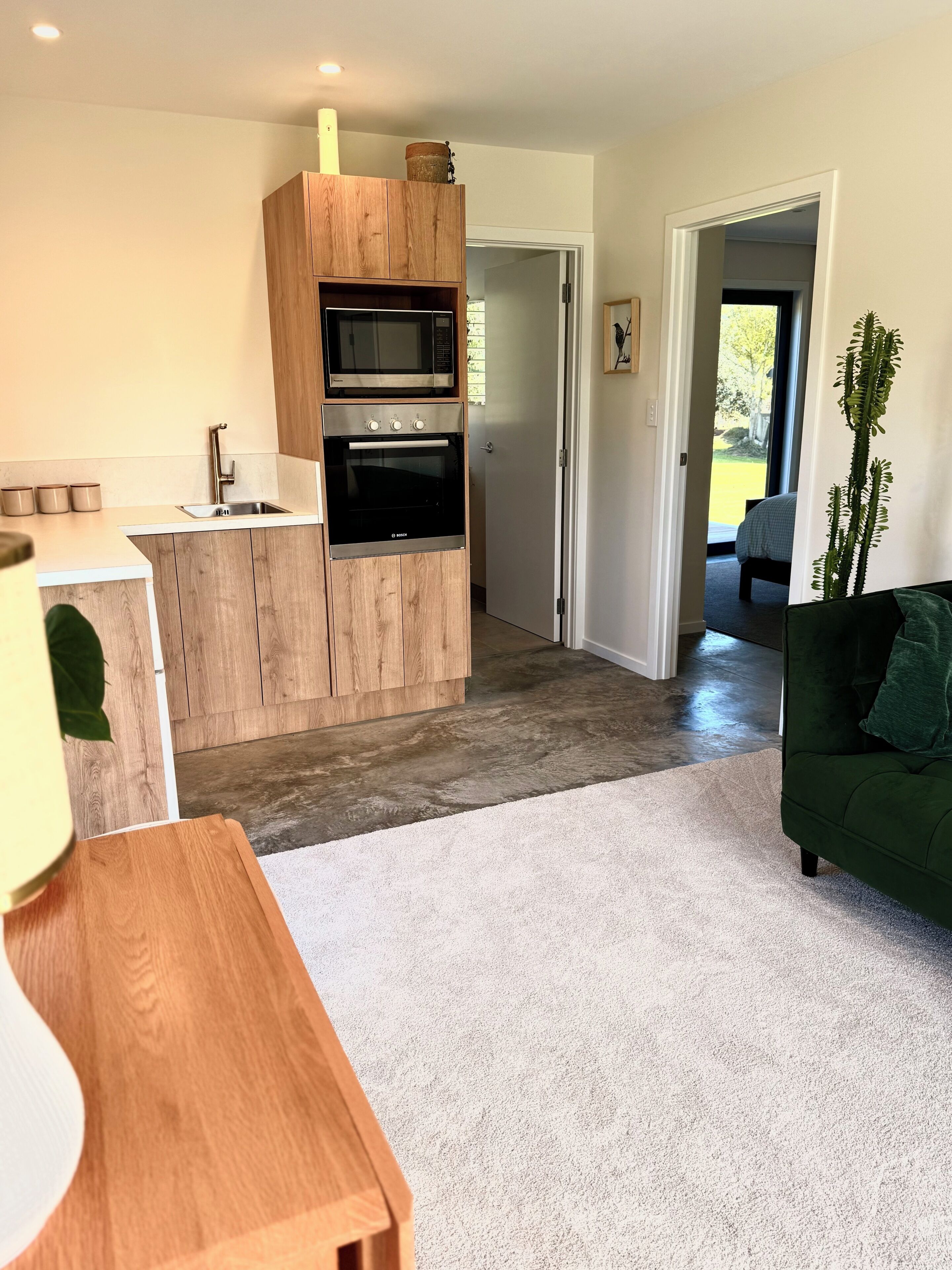 2 bedrooms, iron/ironing board, travel cot, free WiFi