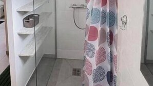 Unclassified image, 2 of 23, button - Bungalow NANA - Comfort, calm and private terrace near CHU and airport (Les Abymes)