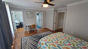 5 bedrooms, iron/ironing board, free WiFi, bed sheets - Near Everything, Seaside Hgts/Ortley Beach (Seaside Heights)