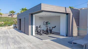 House | Terrace/patio