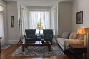 Living area - Dolores’ Quarters — Spacious 2‑Story Private Suite in Central Lehighton (Lehighton)