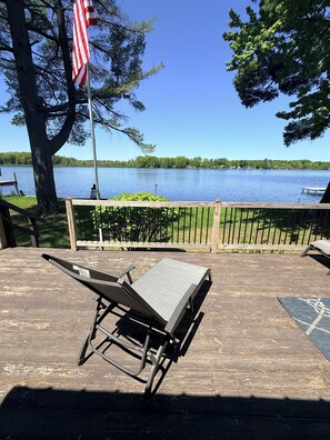 Property grounds - Lakefront Cottage Near Torch Lake • Private Dock •Kayaks •Sunsets (Kalkaska)