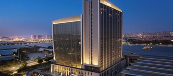 UrCove Foshan Tanzhou Exhibition Center