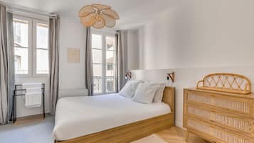 1 bedroom, laptop workspace, iron/ironing board, bed sheets