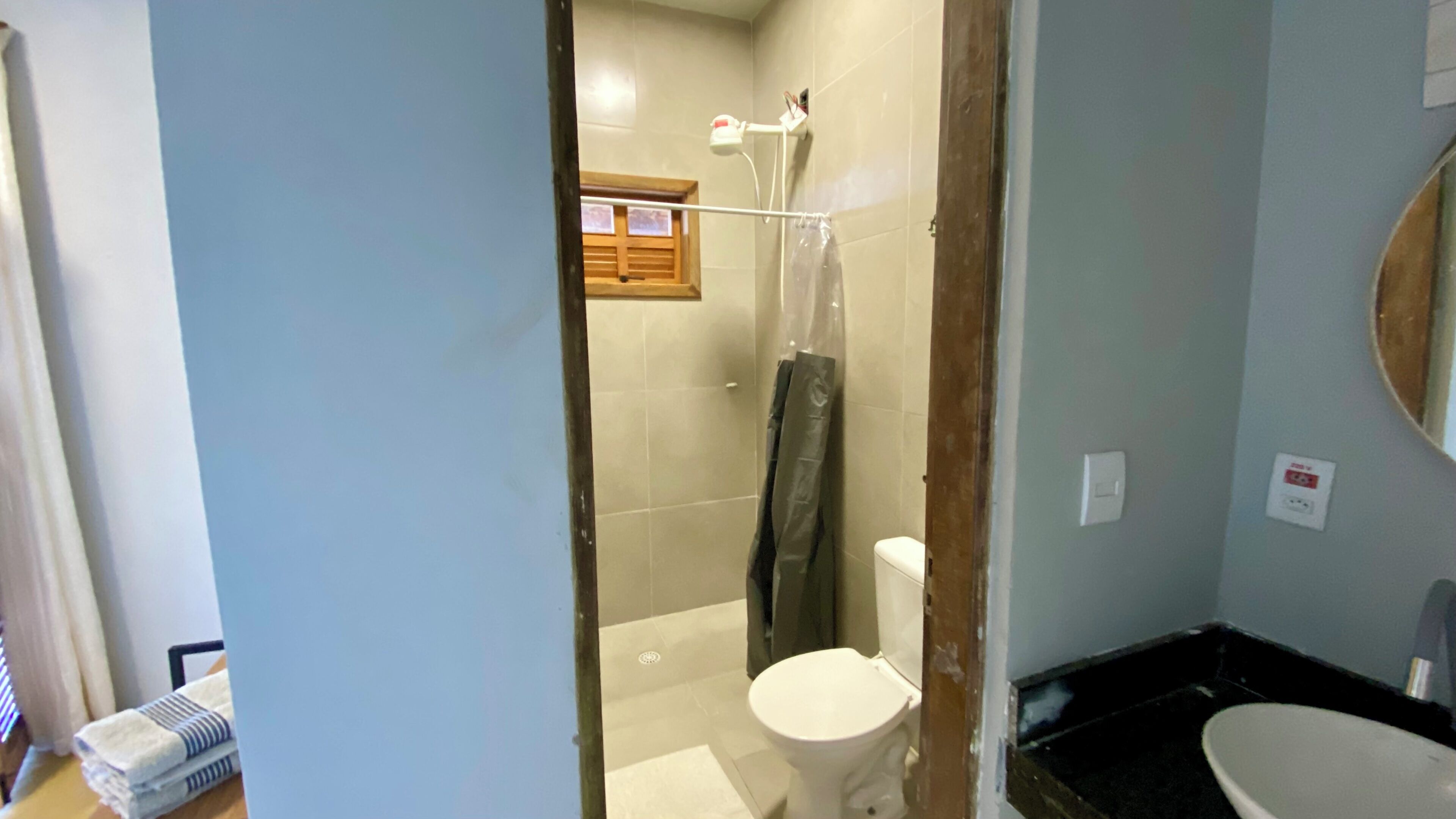 Shower, towels, soap, shampoo