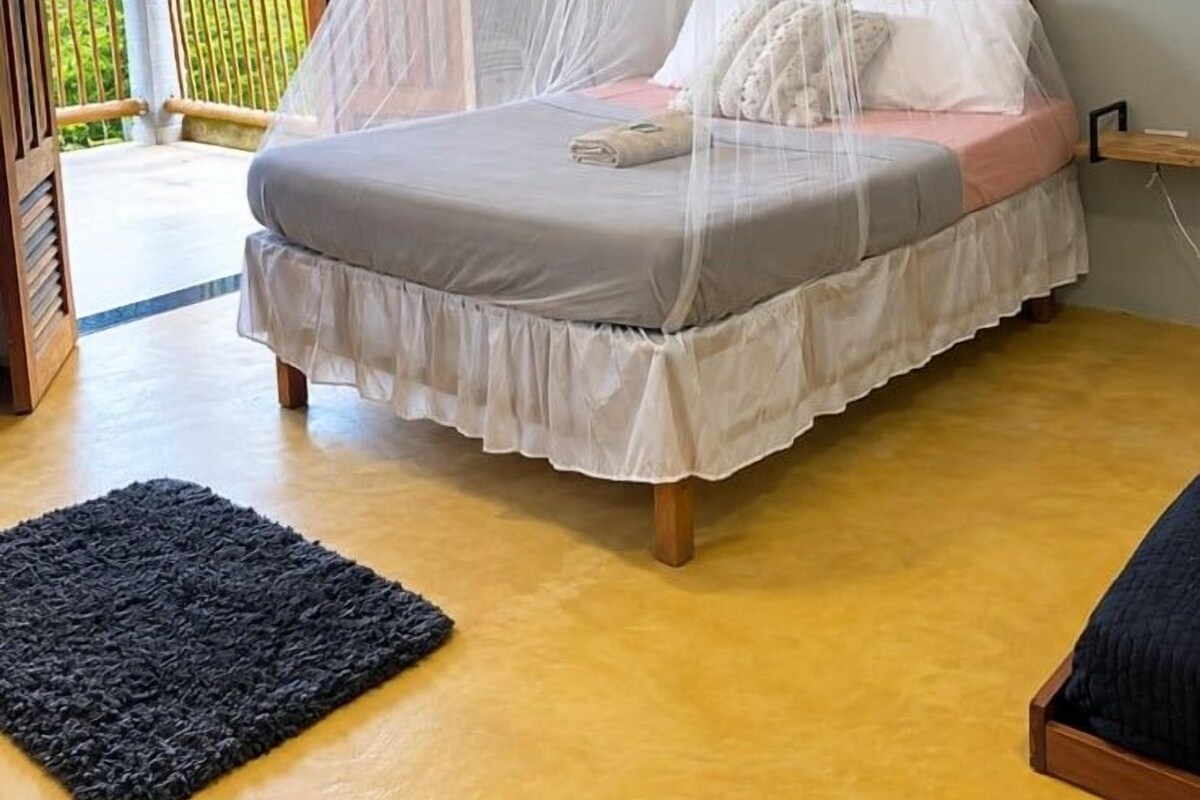 Standard Suite, Lanai, Garden View | WiFi (free)