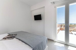 Room - Villa Margarita 3 Bedroom Villa With Private Pool and Sea View (Naxos)