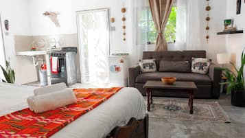 1 dormitorio, tabla de planchar con plancha, wifi gratis y ropa de cama