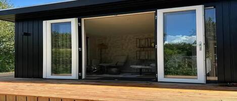 Chalet | Exterior detail