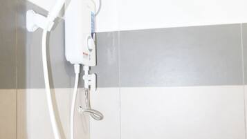 Premium Room | Bathroom