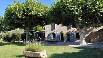 Extérieur